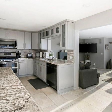 90210 Beach House Lower Unit Хермоса-Бич Экстерьер фото
